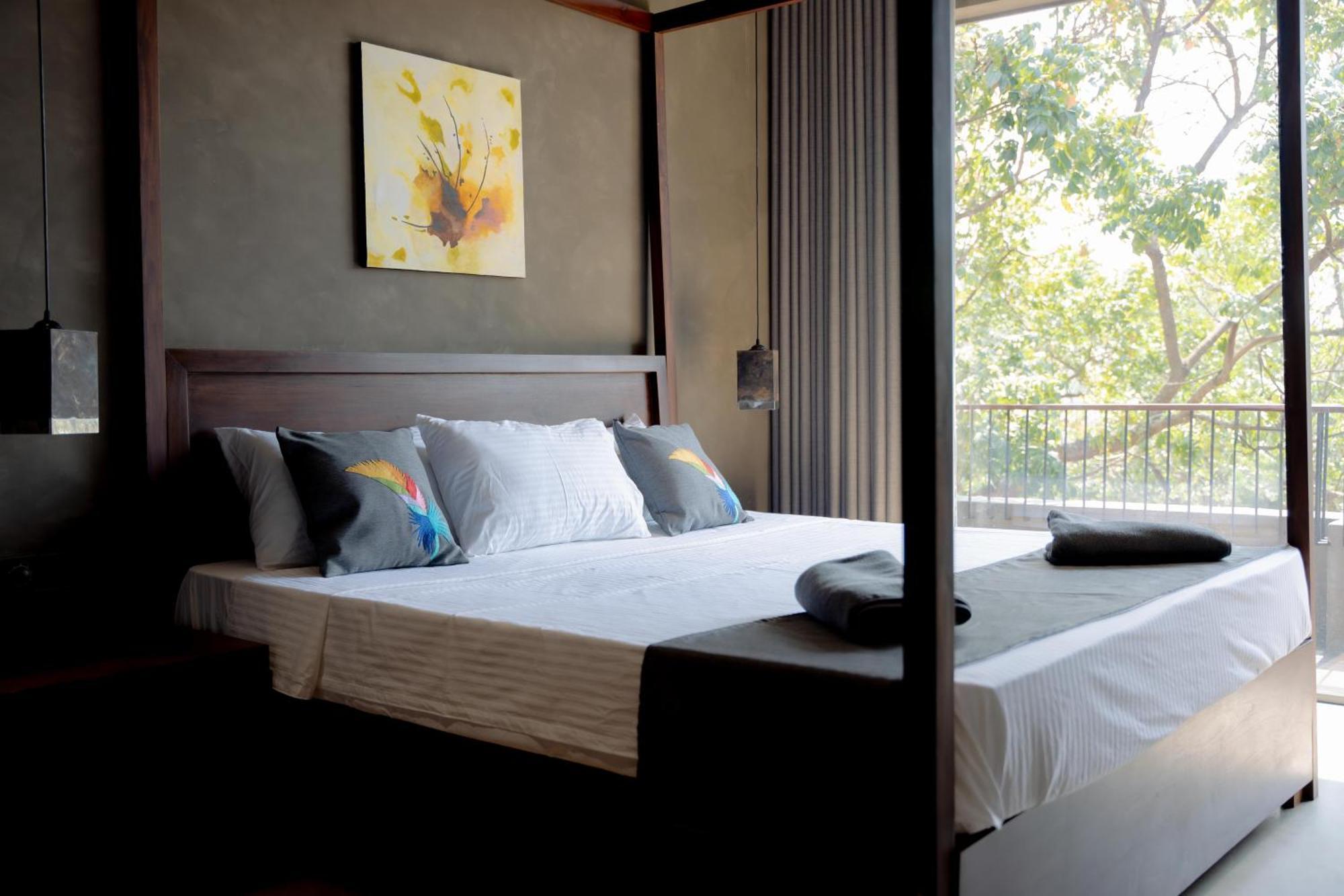 Hotel Bohemian Nest Negombo Esterno foto