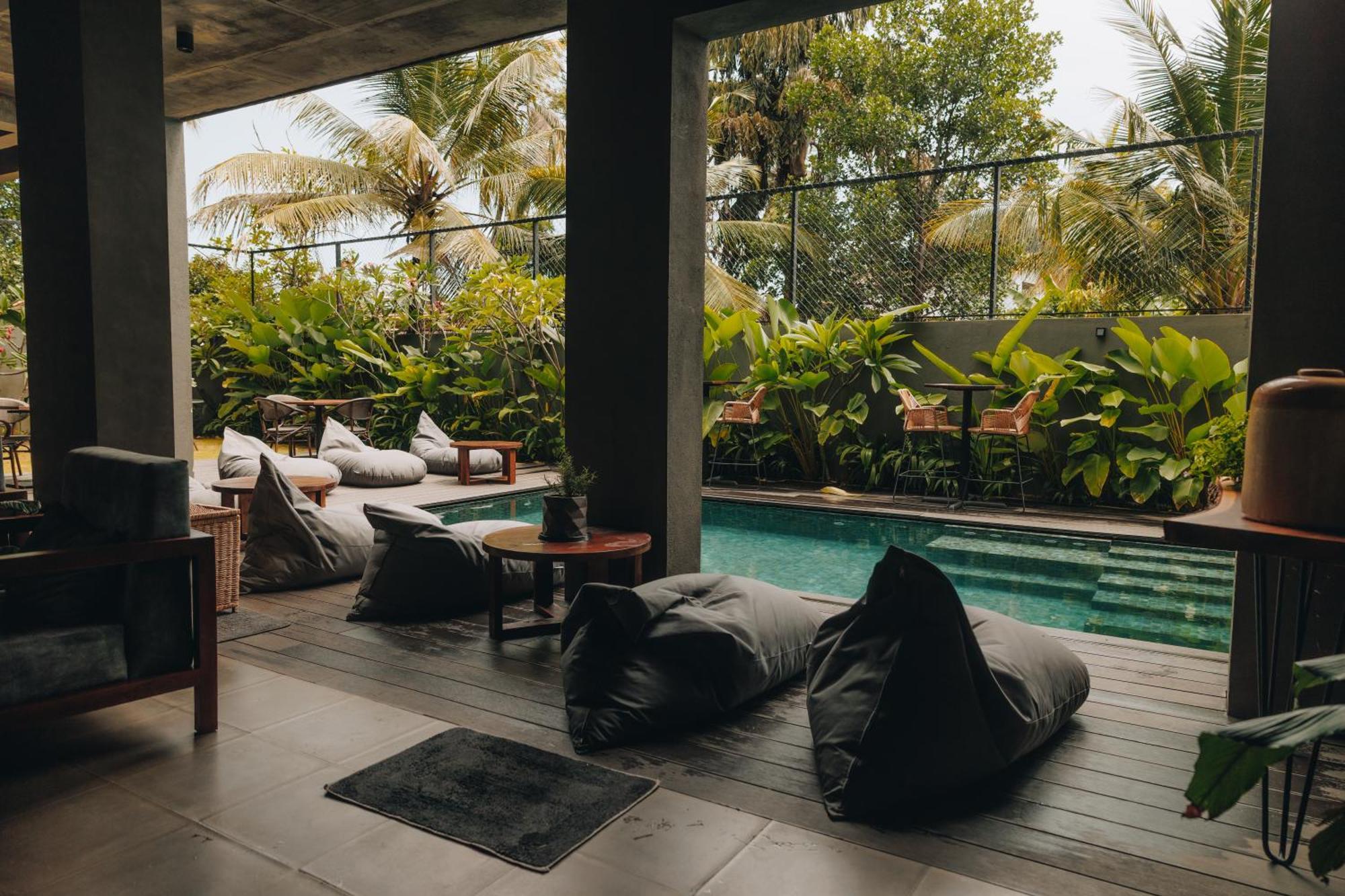 Hotel Bohemian Nest Negombo Esterno foto